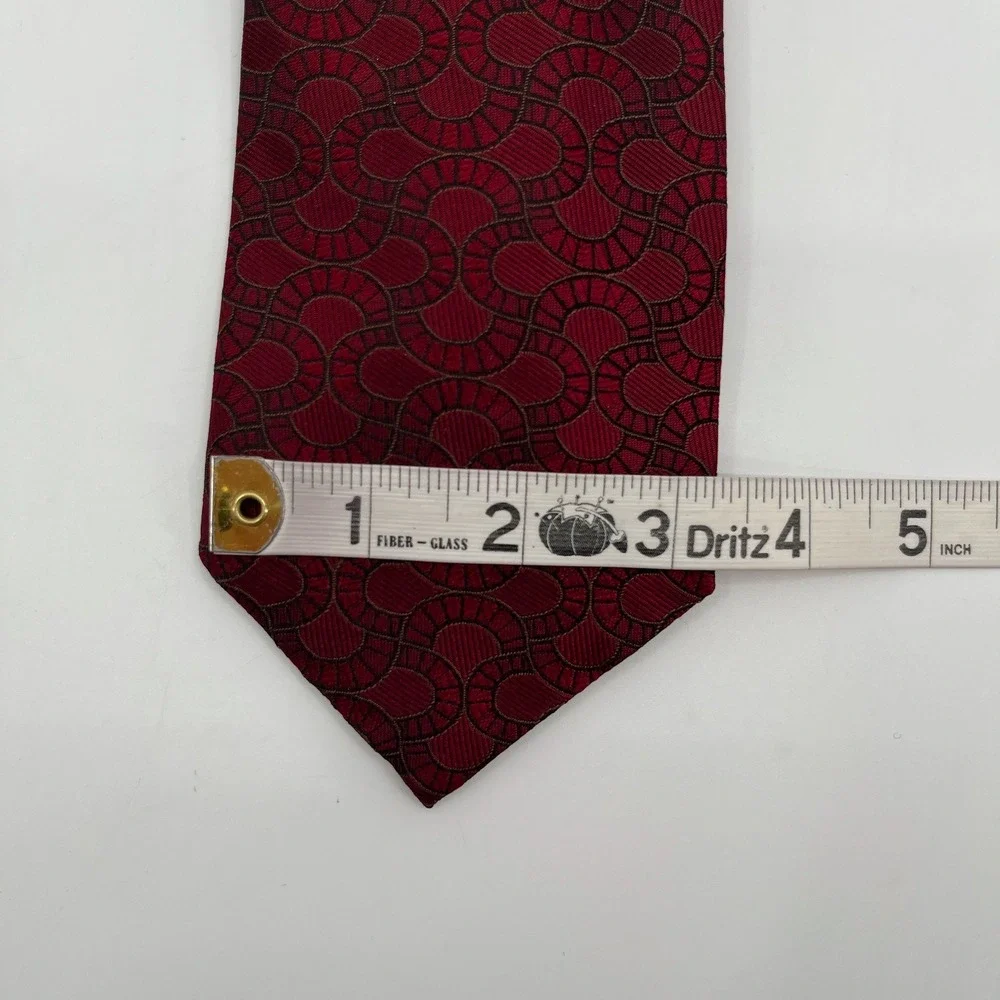 Vtg 80s Michelsons Harvard Coop Tie Mens Red Silk England Geometric Necktie
